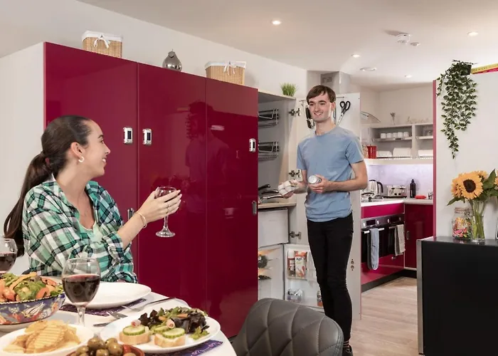 Apartment Brotherton House In