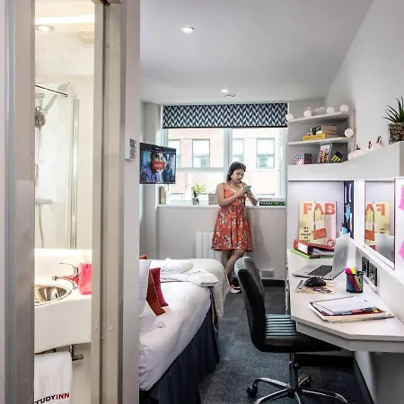 Brotherton House In * Leeds (West Yorkshire)